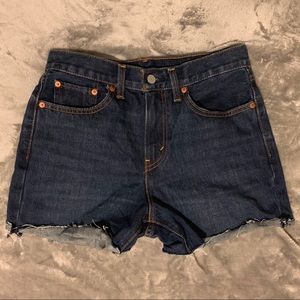 Levi’s Cutoff Jean Shorts